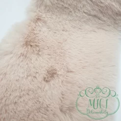 karácsonyi dekorácis alapanyagok közül az egyik legfelkapottabb kellék. Kiegészítője lehet: ajtókopogtató; asztaldísz; adventi koszorú; egyéb home decor. Minimum 10cm-t kell megvásárolnod; felette szintén 10 centiméterenként növelhető a kívánt mennyiségig!