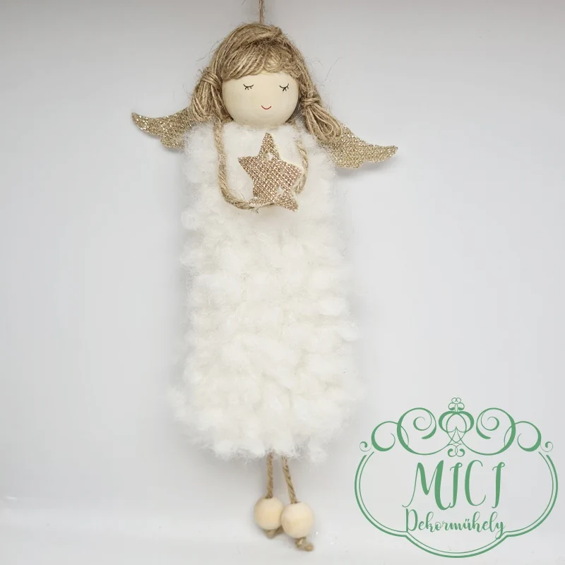 az asztal; vagy a karácsonyfa mellett egyaránt dekorálható.