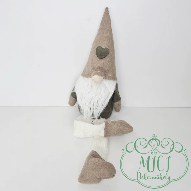Karácsonyi dekoráció. Textil manó. Ajándék karácsonyra; születésnapra; névnapra. Díszítheted vele otthonod. Téli; ünnepi hangulatot teremthetsz. Az adventi koszorú mellett