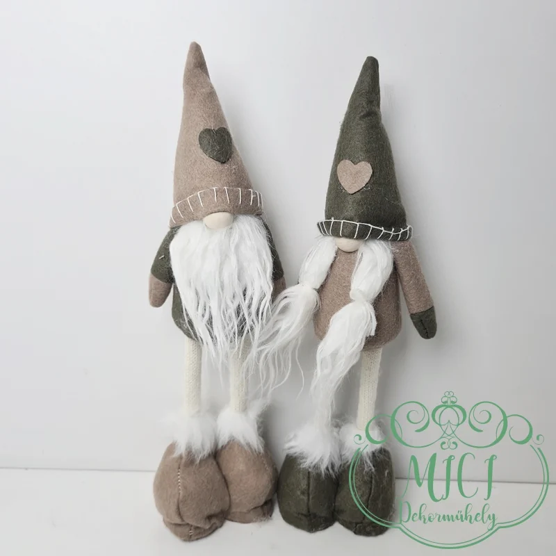 Karácsonyi dekoráció. Textil manó. Ajándék karácsonyra; születésnapra; névnapra. Díszítheted vele otthonod. Téli; ünnepi hangulatot teremthetsz. Az adventi koszorú mellett