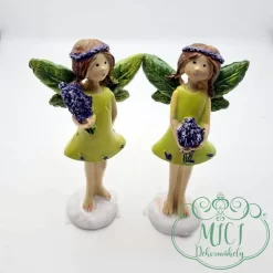 Home dekoráció; tavasz-nyári figura; levendula figura. Tökéletes ajándék lehet akár születésnapra; névnapra; vagy egyéb különleges alkalomra. De saját lakásod is díszítheted vele. Kiváló home decor termék ez a kerámia baba.