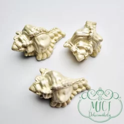 Nyári apró kütyü; home decor kiegészítő. Díszítő elemként használhatod lakásdekorációk