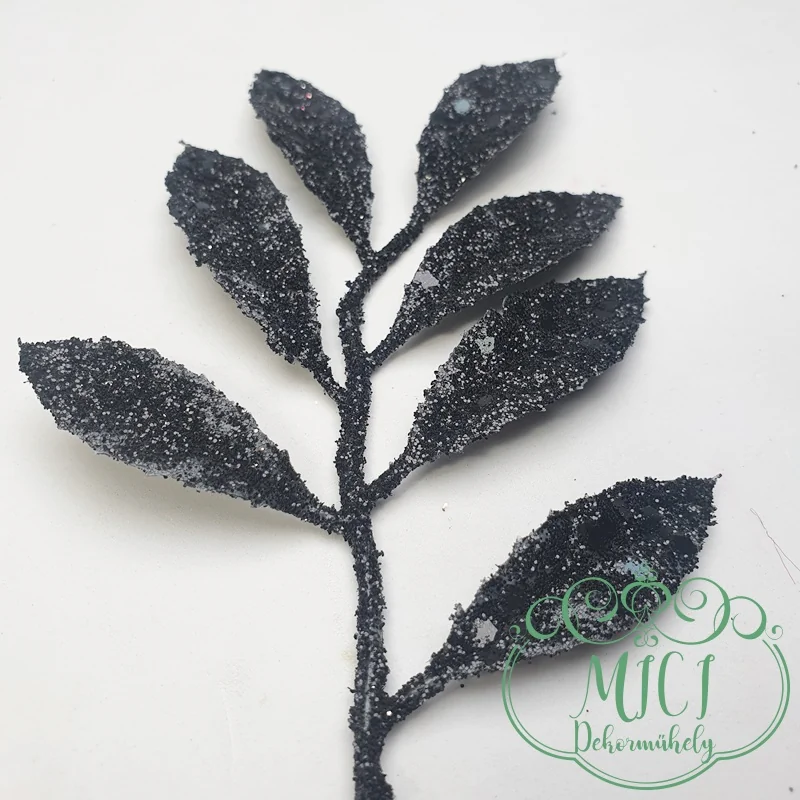 adventi asztaldísz; ajtókopogtató; egyéb lakásdekoráció; karácsonyfadísz