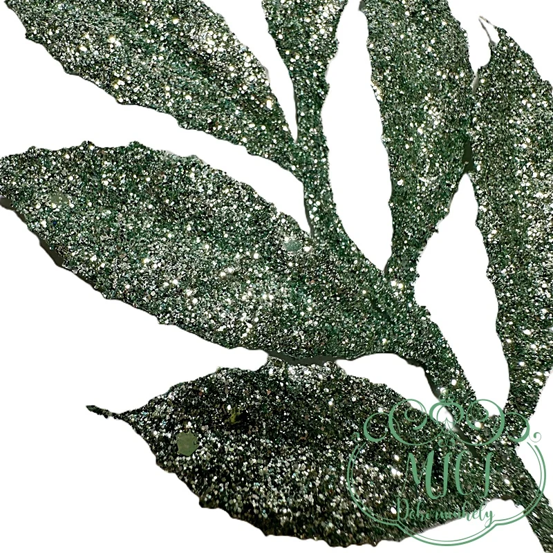 Pick ág; dekorációs ág/ágacska; Csillogó dekorációs alapanyag; Glitteres ágacska; betűzós szárral; virág-leveles csokros jellegű home decor; glitteres/flitteres csillámos ágacskák. Kiegészítője lehet: karácsonyi