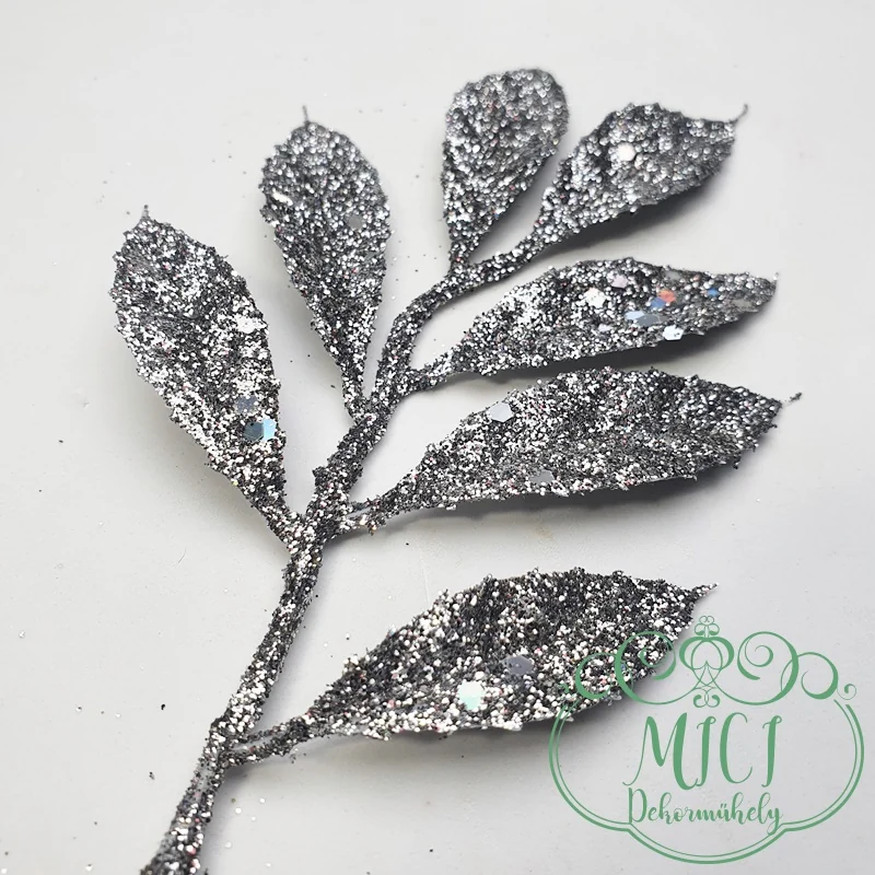 adventi asztaldísz; ajtókopogtató; egyéb lakásdekoráció; karácsonyfadísz