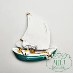 Home dekoráció; nyári figura. Tökéletes ajándék lehet akár születésnapra; névnapra; vagy egyéb különleges alkalomra. De saját lakásod is díszítheted vele. Kiváló home decor termék.