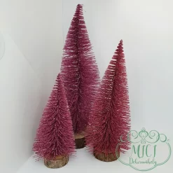 Fenyőfa; Kefefa karácsonyi dekorációs elem. Kiegészítője lehet: adventi koszorú; karácsonyi dekoráció