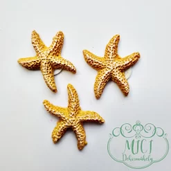 Nyári apró kütyü; home decor kiegészítő. Díszítő elemként használhatod lakásdekorációk