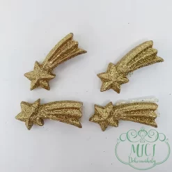 Öntapadós polyresin karácsonyi kiegészítő. Kiegészítője lehet: adventi koszorú; karácsonyi dekoráció