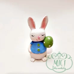 Tavaszi-Húsvéti apró kütyü; kicsi nyuszi dekoráció; home decor kiegészítő. Díszítő elemként használhatod lakásdekorációk