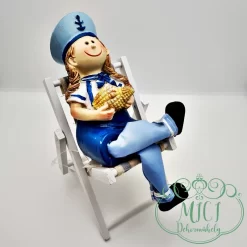 Home dekoráció; nyári figura. Tökéletes ajándék lehet akár születésnapra; névnapra; vagy egyéb különleges alkalomra. De saját lakásod is díszítheted vele. Kiváló home decor termék.