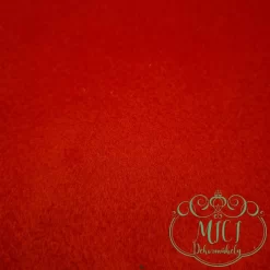 100% poliester összetételűek. Vastagságuk 1-1