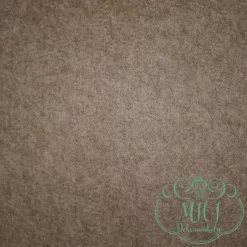 100% poliester összetételűek. Vastagságuk 1-1