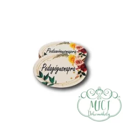 Egyedi fa tábla; kiegészítője lehet otthonod dekorációjának; asztaldísznek; koszorúnak; ajtó kopogtatónak; egyéb dekorációs termékeknek