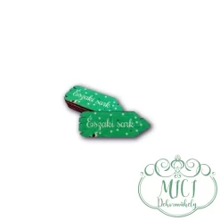 Egyedi karácsonyi GRINCS-es fa tábla; kiegészítője lehet karácsonyi/ünnepi asztaldísznek; koszorúnak; ajtó kopogtatónak; egyéb dekorációs termékeknek. Felhasználhatod akár hűtőmágnes készítéséhez is.