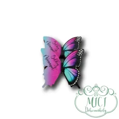 Egyedi fa tábla; kiegészítője lehet névnapi asztaldísznek; koszorúnak; ajtó kopogtatónak; egyéb dekorációs termékeknek. Felhasználhatod akár hűtőmágnes készítéséhez is.