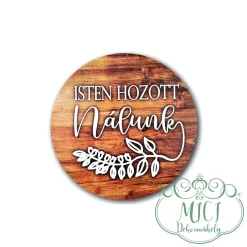 Egyedi fa tábla; kiegészítője lehet tavaszi/húsvéti asztaldísznek; koszorúnak; ajtó kopogtatónak; egyéb dekorációs termékeknek. Felhasználhatod akár hűtőmágnes készítéséhez is.