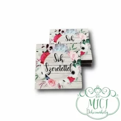 Sok szeretettel fa táblácska. Egyedi fa tábla; kiegészítője lehet otthonod dekorációjának; asztaldísznek; koszorúnak; ajtó kopogtatónak; egyéb dekorációs termékeknek. Felhasználhatod akár hűtőmágnes készítéséhez is.